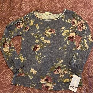 Junior’s Floral Knit Long-Sleeved Top, NWT, S